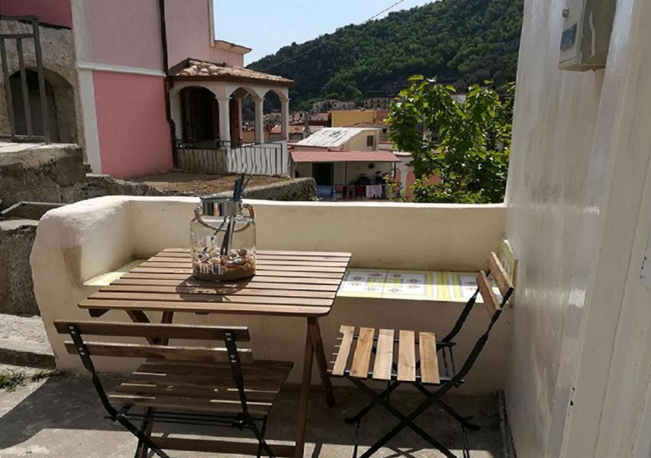 Casa Rosa Appartamento Con Giardino 切塔拉 外观 照片